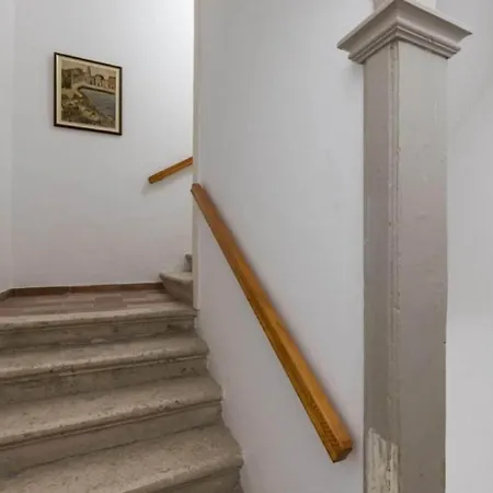 Apartment Anima Mea Old Town Apartment- Luxury *