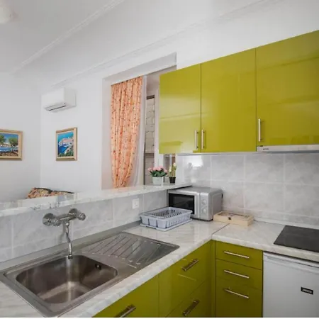 Anima Mea Old Town Apartment- Luxury