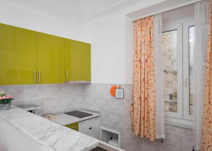 Anima Mea Old Town Apartment- Luxury شقة *